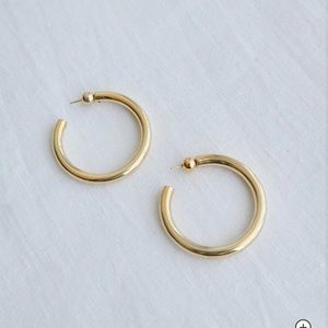Jenni Kayne/Sophie Buhai Medium Everyday Hoop 18k gold vermeil
